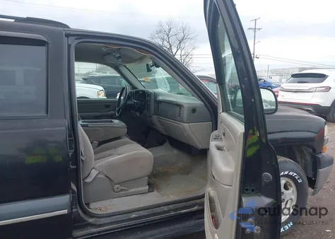 2004 Chevrolet Tahoe Ls from USA, damaged, VIN 1GNEC13V84R143202